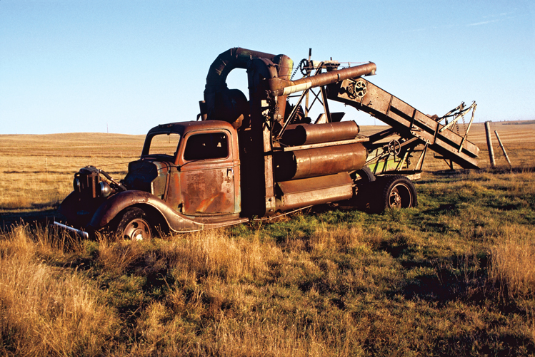 Abandoned Ford Trucks - 749x501 - jpeg Abandoned Ford Trucks