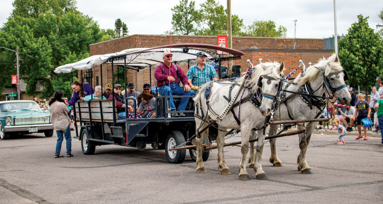 Sweet and Sour in Roslyn