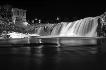 The falls of the Big Sioux at Falls Park in Sioux Falls.
