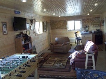 A typical guyshed mancave.