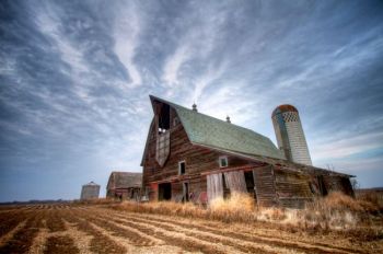 A lone barn just after sunset in southern Hutchinson County.