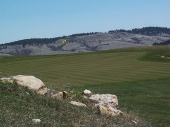 East River golfers enjoy the golf challenges and the mountain views.