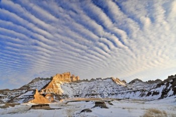 Great skies make great photos in any season. Keeping an eye on the clouds and sunlight will lead you to compositions that pop.