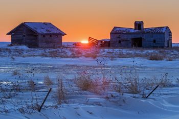 A perk of birding during winter is catching a sunset on the lone prairie landscapes. This one was shot northwest of Aberdeen.