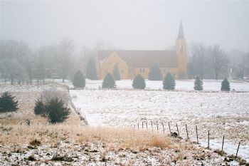 The little town of Sinai was all but lost to the fog and frost from just half mile away.