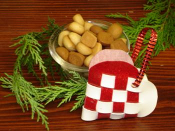 Whether you call them pfeffernusse, pepernoten or peppernuts, small, crunchy spiced cookies are a holiday tradition for many South Dakotans.
