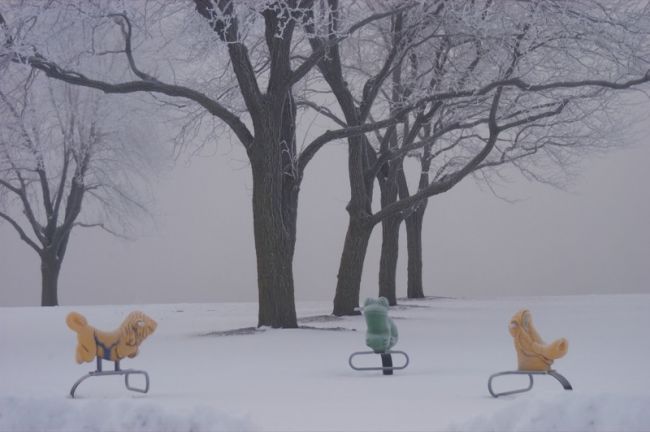 Playground animals in Yankton s Riverside Park are no help when it comes to weather prediction. Photo by Bernie Hunhoff.