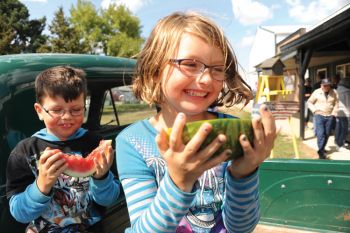 Kids enjoy treats at the Turner County Fair.