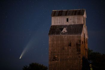Comet NeoWise with the Renner elevator.