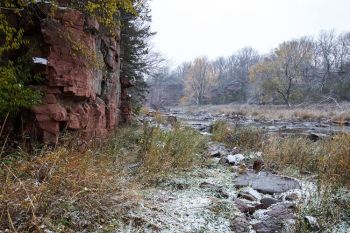 Seasons collide at Palisades State Park.