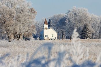 Frosty scenery framing Sioux Valley Baptist south of Trent.