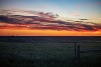 Prairie sunset in southern Haakon County.