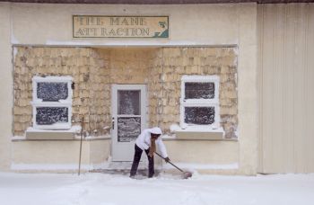 As rural customers cancelled appointments, hair stylist Jan Becker called women in town and told them she had free time if they could brave the weather.