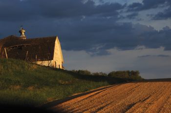 A country road south of Kidder in Marshall County.